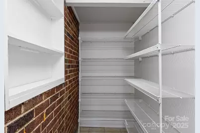 2100 Chesterfield Avenue, Charlotte, NC 28205 - Photo 17