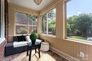 2100 Chesterfield Ave, Charlotte, NC 28205 - Photo 11