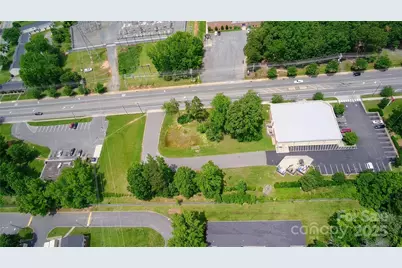 2830 Milton Road, Charlotte, NC 28215 - Photo 3