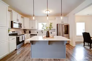 5121 Arbordale Wy, Mount Holly, NC 28120 - Photo 11