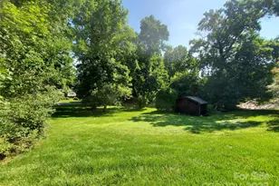 2104 Farmbrook Dr, Statesville, NC 28625 - Photo 37