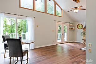 848 Eagles Ridge Rd, Sylva, NC 28779 - Photo 9