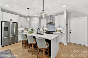 301 S Gardner Ave, Charlotte, NC 28208 - Photo 3