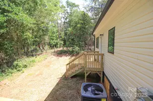 3119 Peaceful Mdws Dr, Morganton, NC 28655 - Photo 9