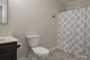 35 Sydney Ln, Asheville, NC 28806 - Photo 27