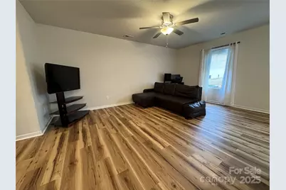 2026 Talbert Court, Charlotte, NC 28214 - Photo 5