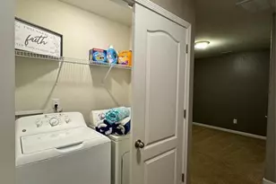 2026 Talbert Ct, Charlotte, NC 28214 - Photo 17