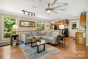 37 Poplar Dr, Rosman, NC 28772 - Photo 11