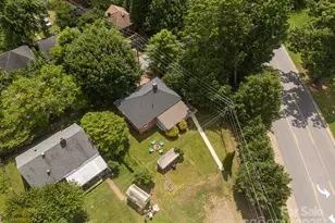 2 Enka Orchard St, Candler, NC 28715 - Photo 29