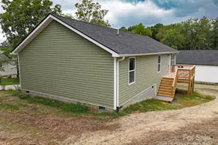 110 Deaver Park Cir, Asheville, NC 28806 - Photo 5