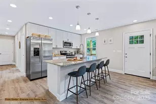 110 Deaver Park Cir, Asheville, NC 28806 - Photo 9