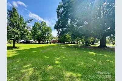 300 Blackmon Street S, Bethune, SC 29009 - Photo 43