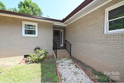 157 Blackberry Lane, Taylorsville, NC 28681 - Photo 5