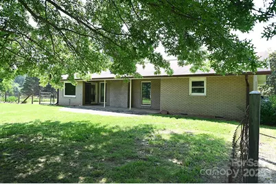 157 Blackberry Lane, Taylorsville, NC 28681 - Photo 37