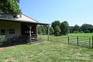 157 Blackberry Ln, Taylorsville, NC 28681 - Photo 39
