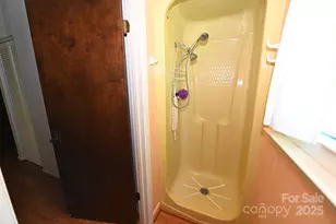 157 Blackberry Ln, Taylorsville, NC 28681 - Photo 31