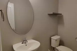 11148 Kanturk Ct, Charlotte, NC 28213 - Photo 9