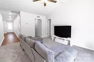 672 Lamorak Pl, Richburg, SC 29729 - Photo 9