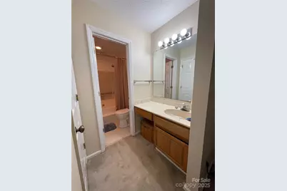 5864 Harris Grove Lane, Charlotte, NC 28212 - Photo 9