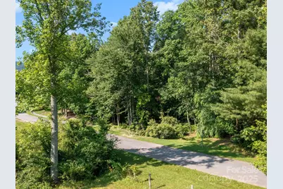 000 Old Town Way, Hendersonville, NC 28739 - Photo 19