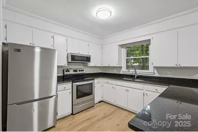 613 Davis Street, Lancaster, SC 29720 - Photo 11