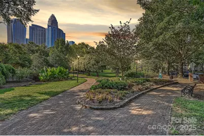 333 W 7th Street, Charlotte, NC 28202 - Photo 43