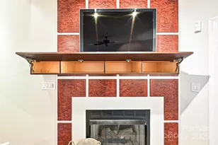 333 W 7th St, Charlotte, NC 28202 - Photo 19