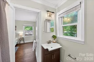 2034 Lanier Ave, Charlotte, NC 28205 - Photo 33