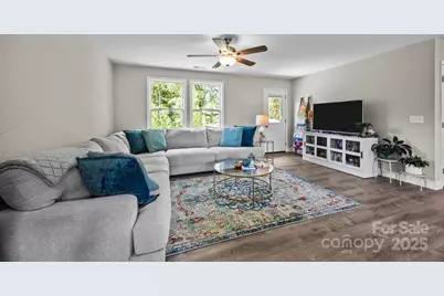 458 Summer Road, Hendersonville, NC 28792 - Photo 11