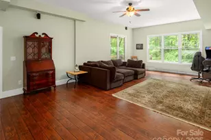 303 S Braeside Ct, Asheville, NC 28803 - Photo 35