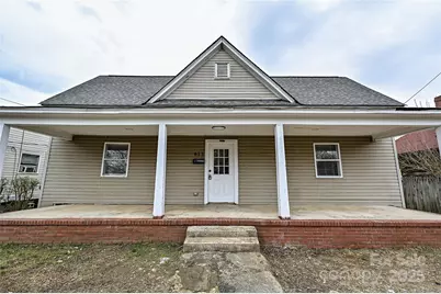 613 E Liberty Street, Salisbury, NC 28144 - Photo 1