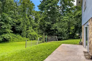 2526 Hankins Rd, Marion, NC 28752 - Photo 5