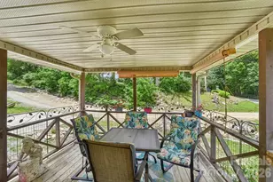 19 Lockman Rd, Maggie Valley, NC 28751 - Photo 5