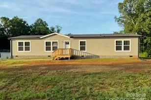 138 Zircon Dr, Statesville, NC 28625 - Photo 1