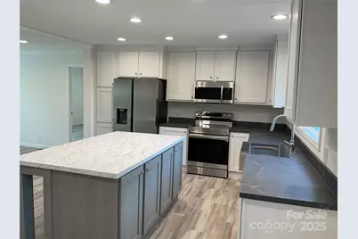 138 Zircon Drive, Statesville, NC 28625 - Photo 5