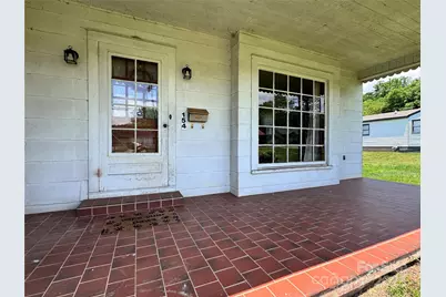 130 N 1st Street, Franklin, NC 28734 - Photo 21