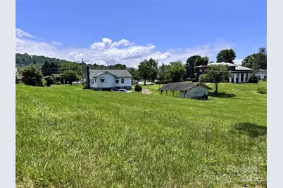 130 N 1st Street, Franklin, NC 28734 - Photo 7