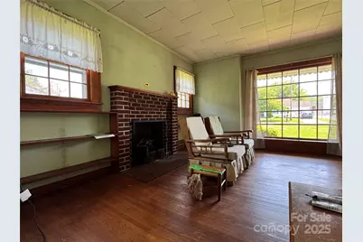 130 N 1st Street, Franklin, NC 28734 - Photo 25