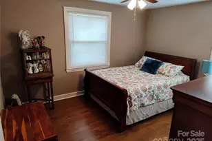 3883 Bunkerhill School Rd, Claremont, NC 28610 - Photo 23