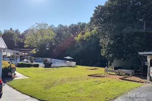 3883 Bunkerhill School Rd, Claremont, NC 28610 - Photo 43