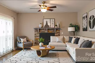 286 Foxcroft Dr, Asheville, NC 28806 - Photo 3