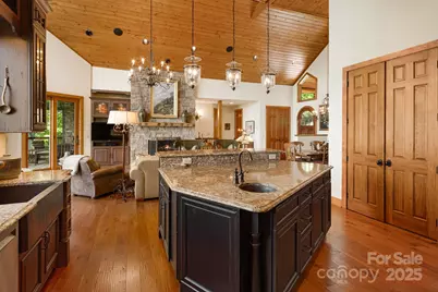 197 Cherry Knob Drive, Mars Hill, NC 28754 - Photo 11