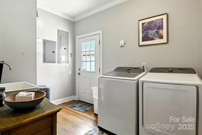 1009 13th Avenue Place NW, Hickory, NC 28601 - Photo 35