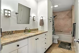 1009 13th Ave Pl NW, Hickory, NC 28601 - Photo 27