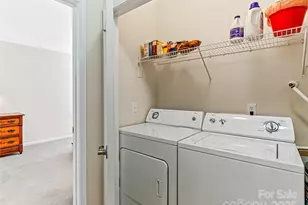 726 Appeldoorn Cir, Asheville, NC 28803 - Photo 21