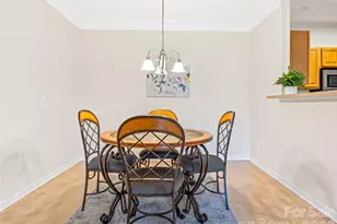 726 Appeldoorn Cir, Asheville, NC 28803 - Photo 11