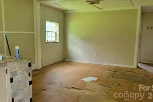 1672 Riverview Rd, Lincolnton, NC 28092 - Photo 9