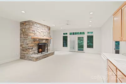 132 Berry Creek Drive, Flat Rock, NC 28731 - Photo 29