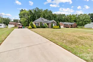 203 Poplins Grove Church Rd, Albemarle, NC 28001 - Photo 19