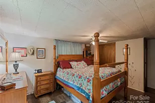 449 Little East Fork Rd, Canton, NC 28716 - Photo 25